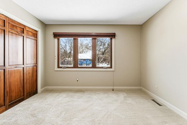 3415 Rosewood Lane N, Plymouth, MN 55441