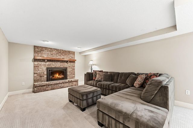 3415 Rosewood Lane N, Plymouth, MN 55441