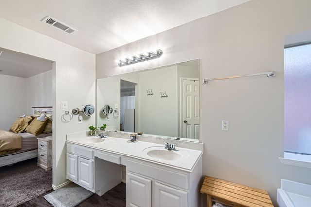 21010 Vista Trace Drive, Houston, TX 77073