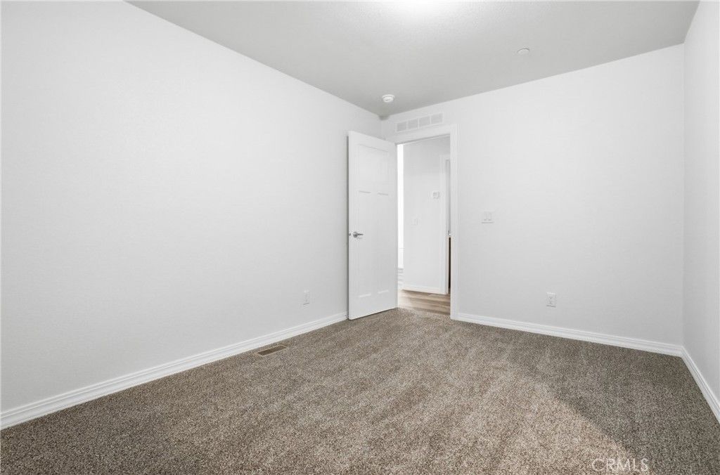 Image 17 of property listing at 4237 Del Rosa Road, Phelan, CA 92371