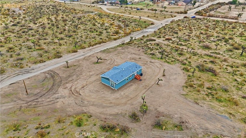 Image 33 of property listing at 4237 Del Rosa Road, Phelan, CA 92371