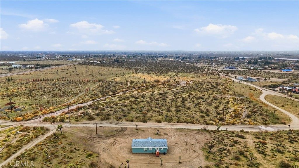 Image 35 of property listing at 4237 Del Rosa Road, Phelan, CA 92371