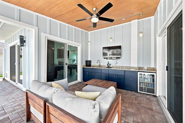 2800 HAVERHILL DRIVE, Clearwater, FL 33761