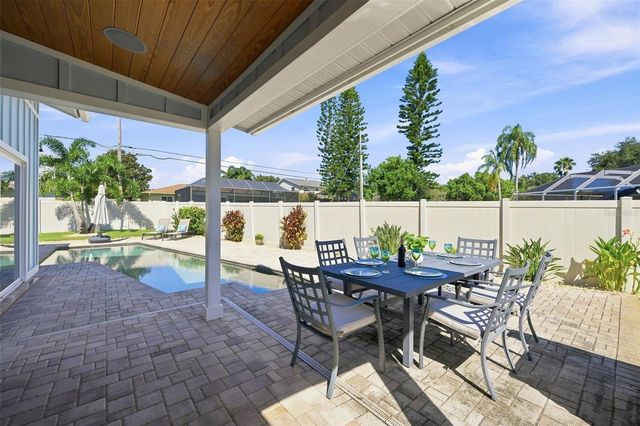 2800 HAVERHILL DRIVE, Clearwater, FL 33761