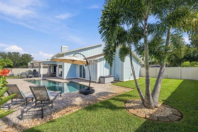 2800 HAVERHILL DRIVE, Clearwater, FL 33761