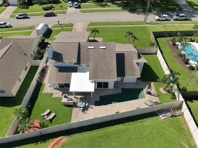 2800 HAVERHILL DRIVE, Clearwater, FL 33761