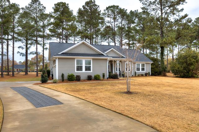 409 Pine Lake Court, Manning, SC 29102