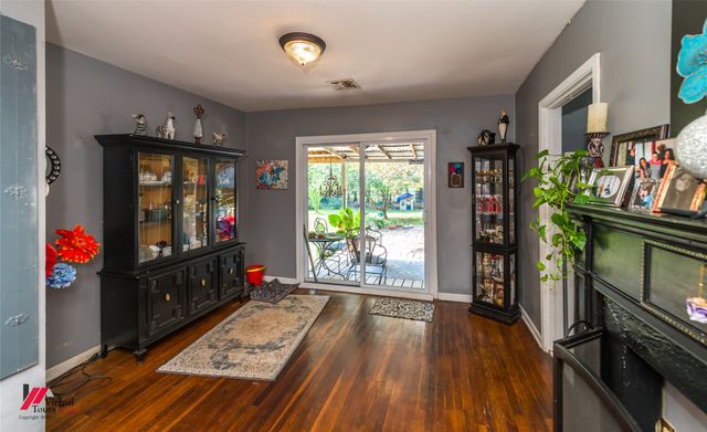 2524 Broadway Drive, Bossier City, LA 71111