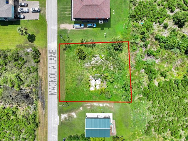 937 Magnolia, Crystal Beach, TX 77650