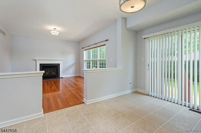 2 Pickering Cir, Montgomery Twp., NJ 08540