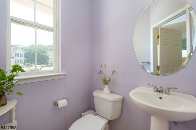 2 Pickering Cir, Montgomery Twp., NJ 08540