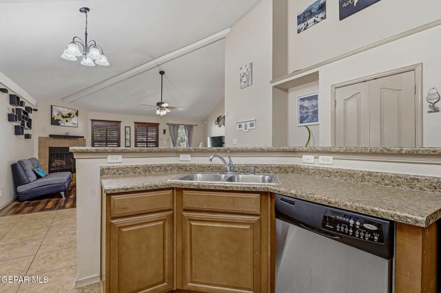 13301 CANDACE Lane, Horizon City, TX 79928