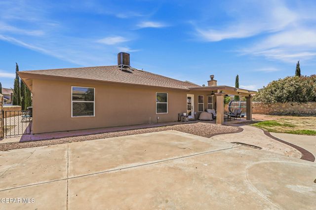 13301 CANDACE Lane, Horizon City, TX 79928