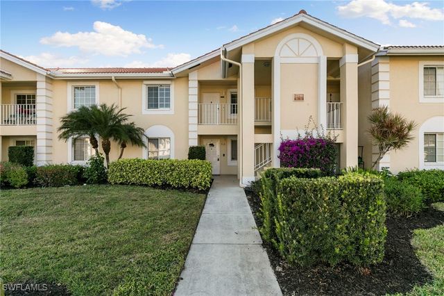 7731 Jewel LN 203, Naples, FL 34109