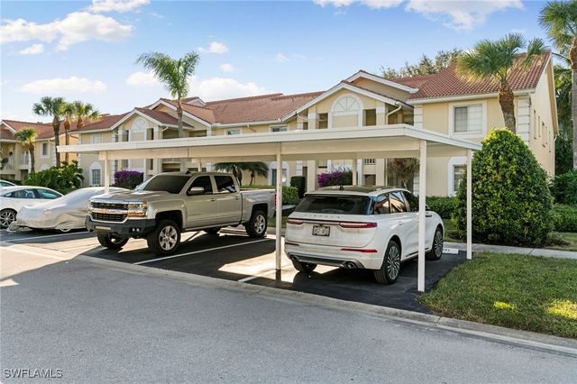 7731 Jewel LN 203, Naples, FL 34109