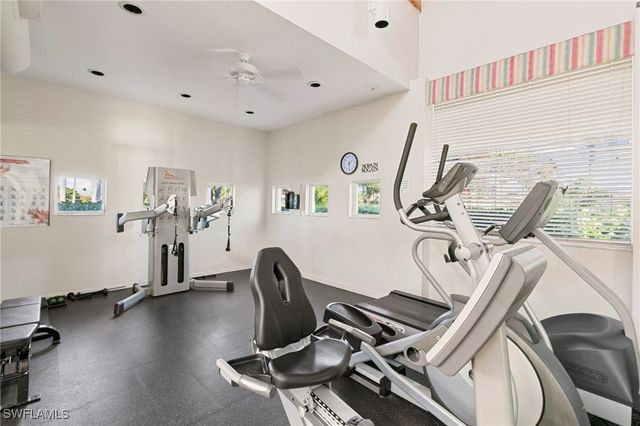 7731 Jewel LN 203, Naples, FL 34109