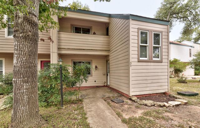 31 Marina CIR, Wimberley, TX 78676