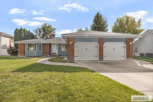 262 Brookside Drive, Idaho Falls, ID 83404