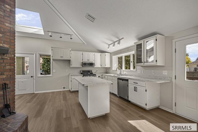 262 Brookside Drive, Idaho Falls, ID 83404