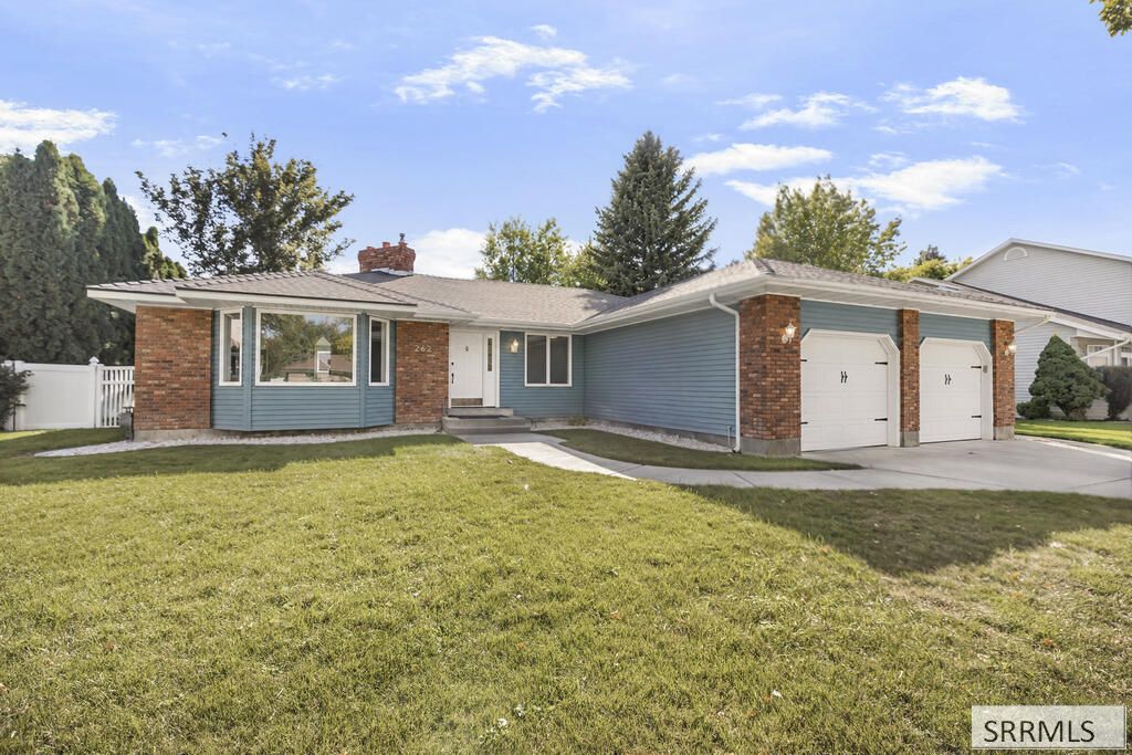 262 Brookside Drive, Idaho Falls, ID 83404