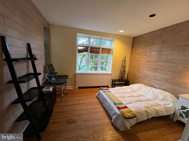 612 BEVERLY BLVD, Upper Darby, PA 19082