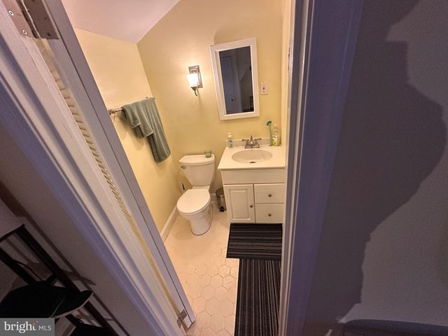 612 BEVERLY BLVD, Upper Darby, PA 19082
