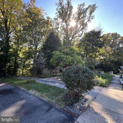 612 BEVERLY BLVD, Upper Darby, PA 19082