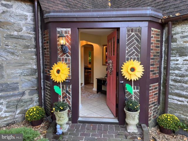 612 BEVERLY BLVD, Upper Darby, PA 19082