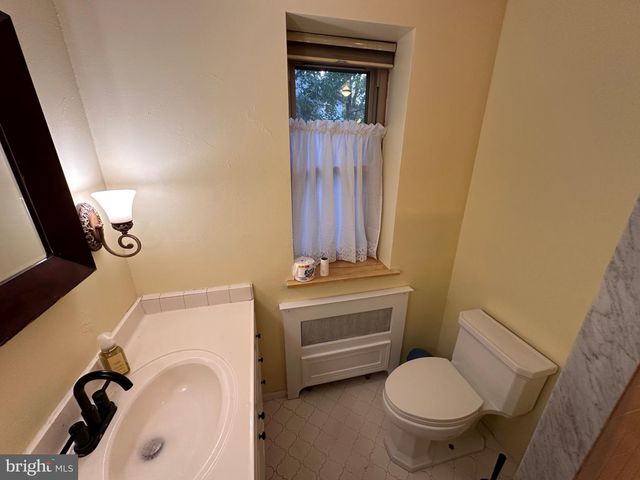 612 BEVERLY BLVD, Upper Darby, PA 19082