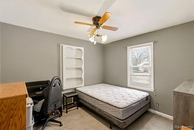 2515 Normadele Avenue, Waterford, MI 48328