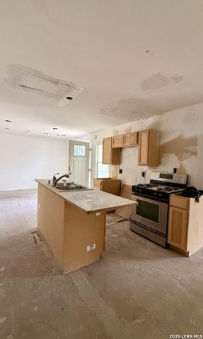 114 LELANI ST, San Antonio, TX 78242