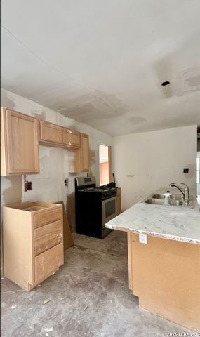 114 LELANI ST, San Antonio, TX 78242