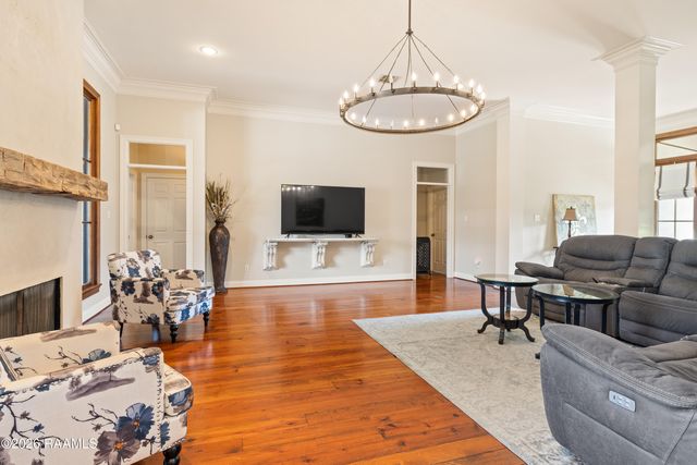 203 Flagstone Court, Lafayette, LA 70503