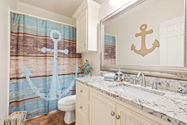 203 Flagstone Court, Lafayette, LA 70503