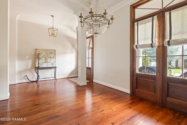 203 Flagstone Court, Lafayette, LA 70503