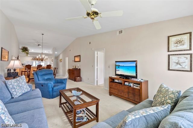 3532 Antarctic CIR 2216, Naples, FL 34112
