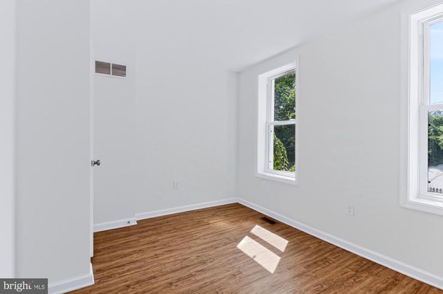 1100 ASHBURTON ST, Baltimore, MD 21216