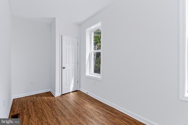1100 ASHBURTON ST, Baltimore, MD 21216