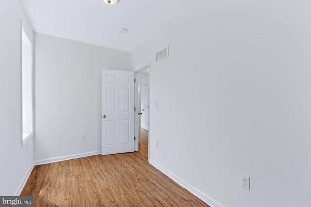1100 ASHBURTON ST, Baltimore, MD 21216