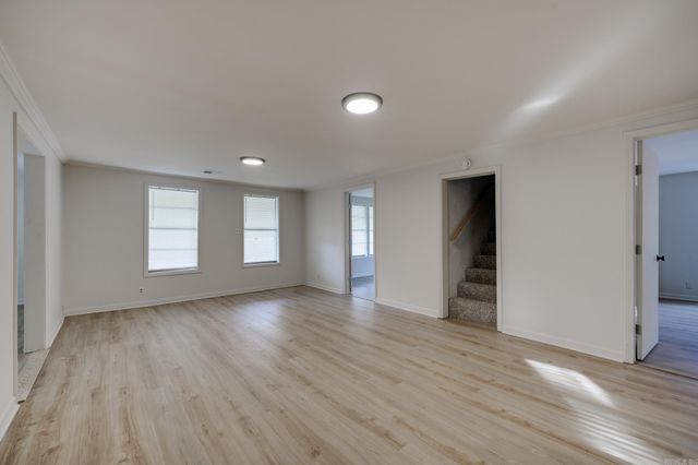 132 Daugherty Hill Road, Conway, AR 72032