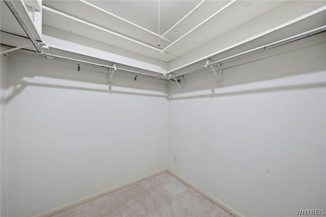 53 Old Meadow Drive, Amherst, NY 14051