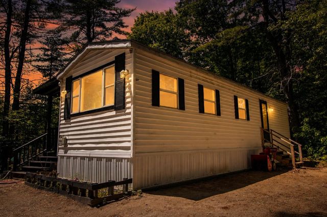 22 Aspen Lane, Danbury, NH 03230