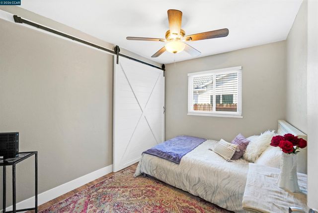 1425 W Cypress Rd, Oakley, CA 94561