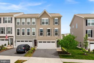 8192 BROAD PL, Manassas, VA 20110