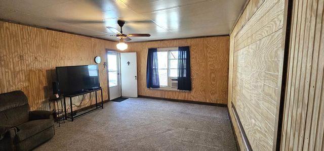 501 S Main Street, Eden, TX 76837