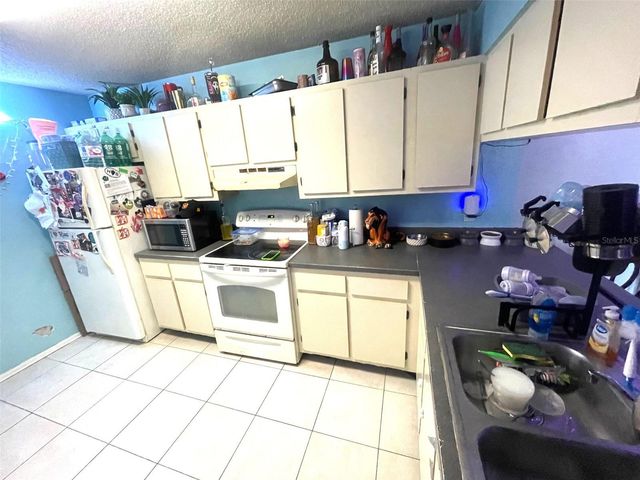 654 KENWICK CIRCLE 104, Casselberry, FL 32707