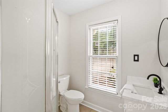 6600 Porterfield Road, Charlotte, NC 28226