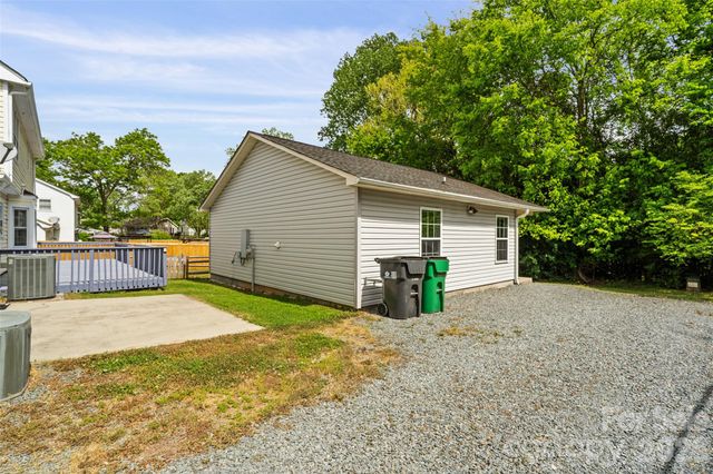 6600 Porterfield Road, Charlotte, NC 28226