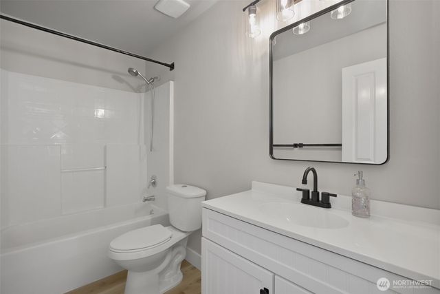 6527 Francis Avenue SE, Auburn, WA 98092