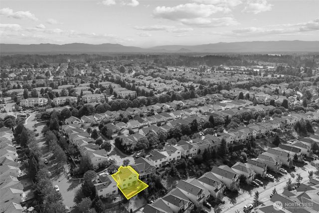 6527 Francis Avenue SE, Auburn, WA 98092